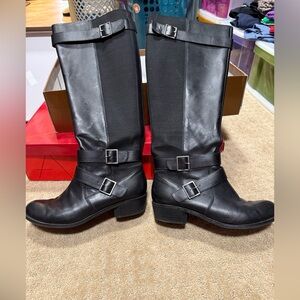 Audrey Brooke boots size 9.5 black